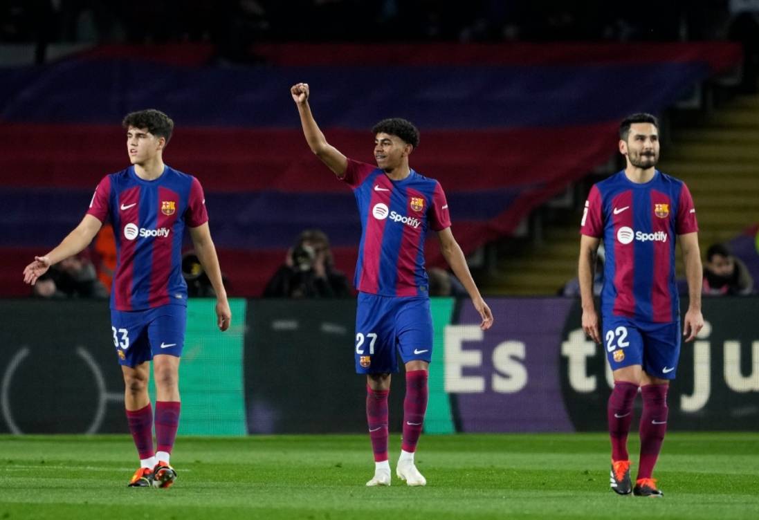 格拉纳达客场打破不败，遭遇连败