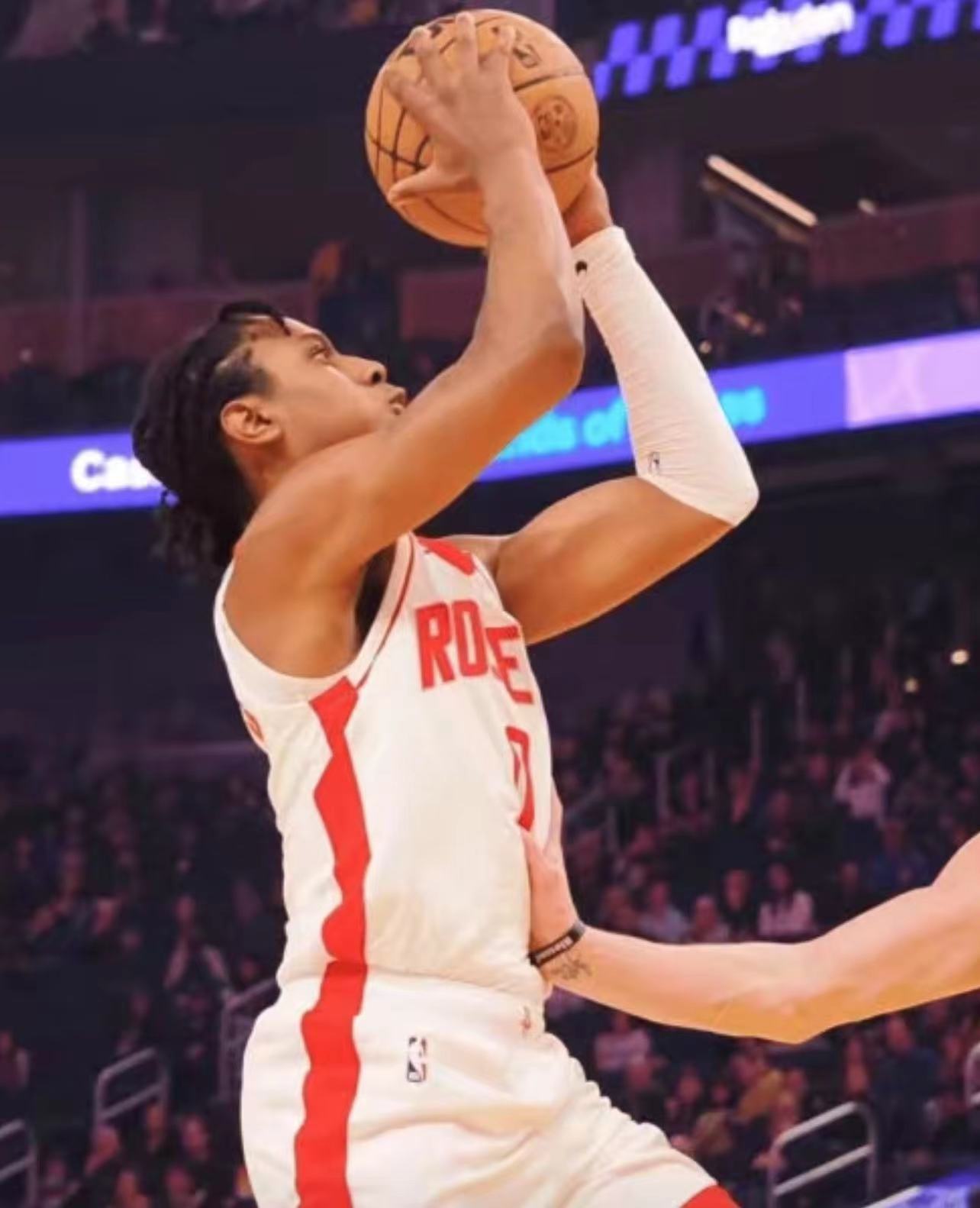 雷火电竞简介-关于华盛顿运动员惊艳全场，如虎添翼的信息