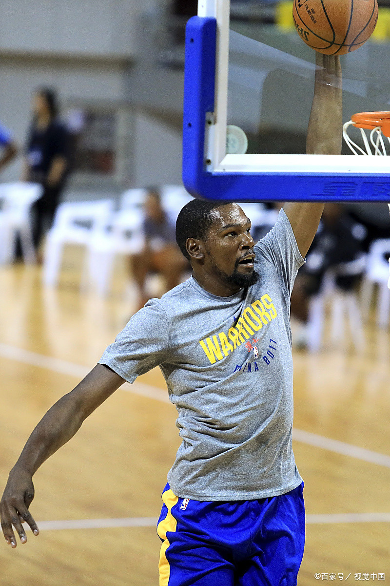 关于爵士成功逆袭太阳，全队表现出色的信息