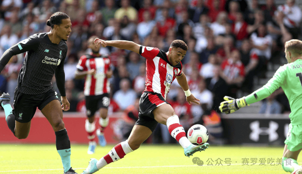 曼城轻松击败南安普顿，霸占榜首