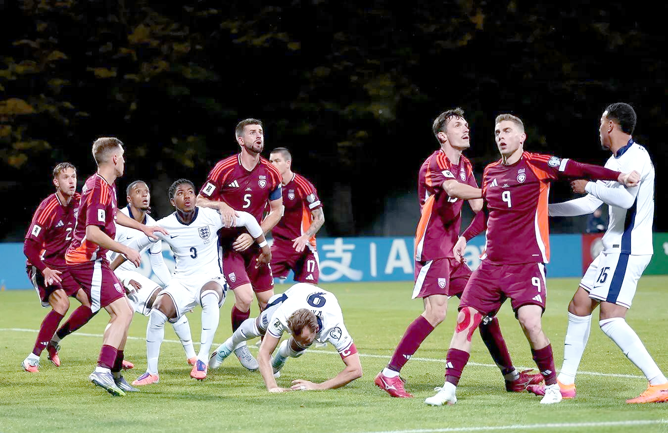 斯图加特输给了弗赖堡，保级形势严峻