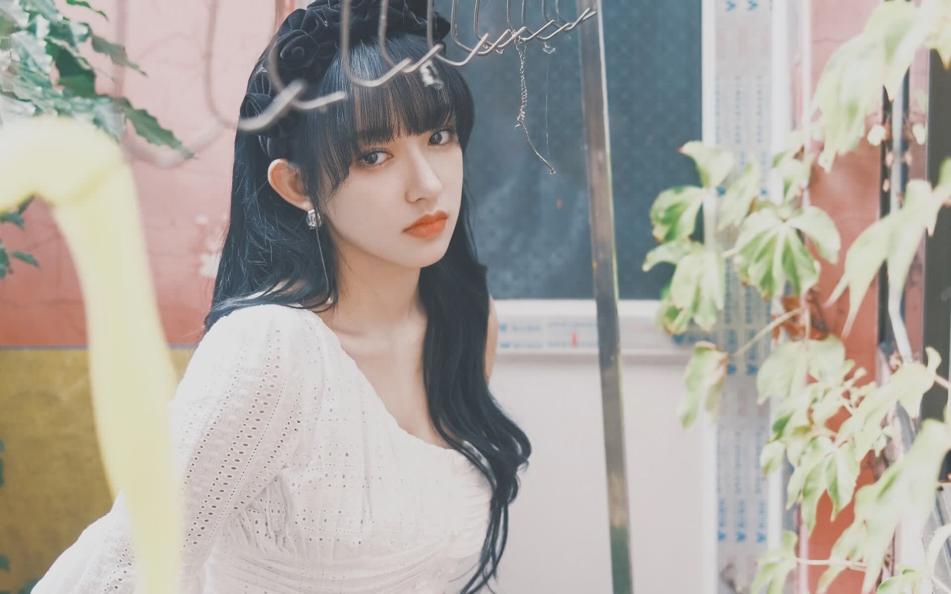 雷火电竞网站-降维打击，当NBA的希腊怪兽遇上CBA全能王牌，字母哥如何用一场非典型表演，铸就篮球史上唯一的跨时空神话